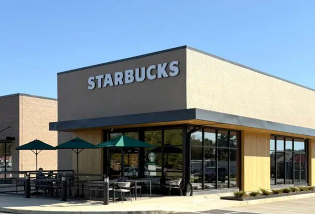 The brand new Starbucks building in Oakland, Tennessee with patio seating